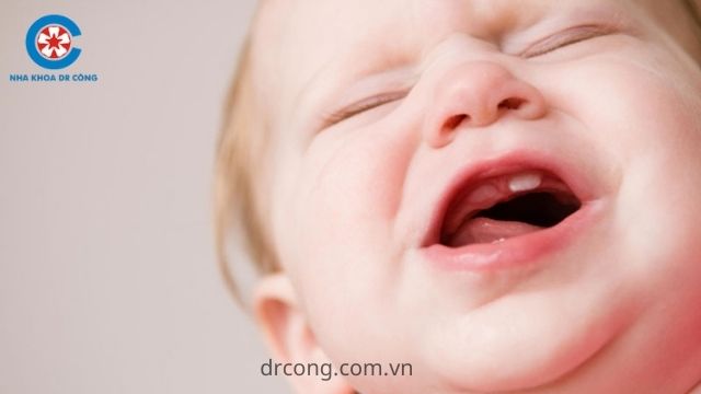 điều cần biết khi bé mọc răng