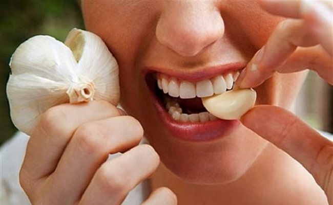 Cách chữa đau răng bằng tỏi