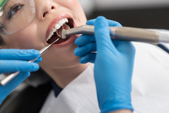 Giải Đáp: Lấy Tủy Răng Lần 2 Có Đau Không?