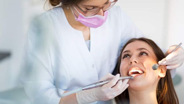 răng bị mục do đâu? Cách điều trị hiệu quả